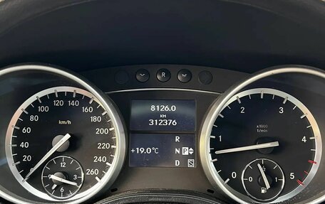 Mercedes-Benz GL-Класс, 2012 год, 1 780 000 рублей, 10 фотография