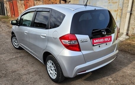 Honda Fit III, 2012 год, 940 000 рублей, 2 фотография