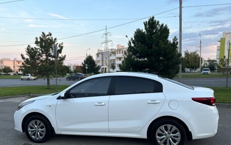 KIA Rio IV, 2017 год, 1 250 000 рублей, 8 фотография