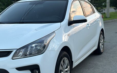 KIA Rio IV, 2017 год, 1 250 000 рублей, 6 фотография