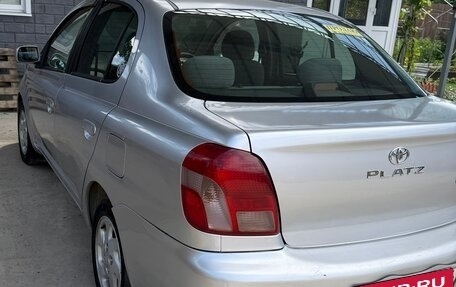 Toyota Platz, 2000 год, 350 000 рублей, 2 фотография