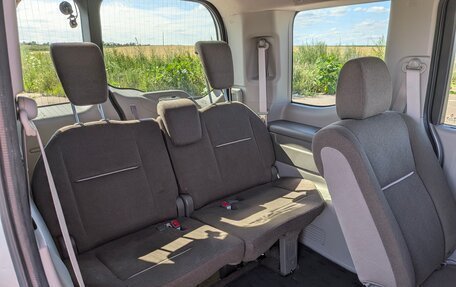 Honda Stepwgn IV, 2017 год, 1 860 000 рублей, 16 фотография