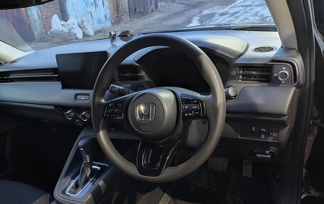 Honda Vezel, 2021 год, 2 150 000 рублей, 12 фотография