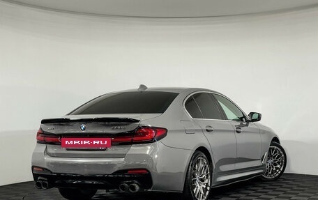 BMW 5 серия, 2020 год, 3 900 000 рублей, 2 фотография