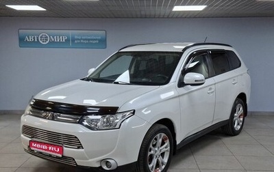 Mitsubishi Outlander III рестайлинг 3, 2013 год, 1 370 000 рублей, 1 фотография