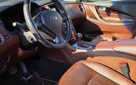 Infiniti QX50 I рестайлинг, 2015 год, 2 200 000 рублей, 7 фотография