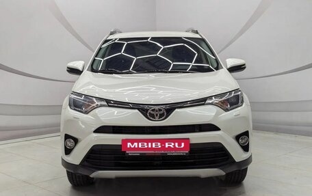 Toyota RAV4, 2016 год, 2 499 000 рублей, 2 фотография