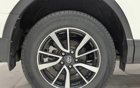 Toyota RAV4, 2016 год, 2 499 000 рублей, 15 фотография