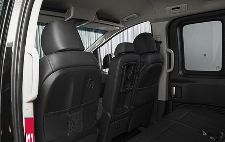 Hyundai Staria, 2023 год, 5 880 000 рублей, 13 фотография