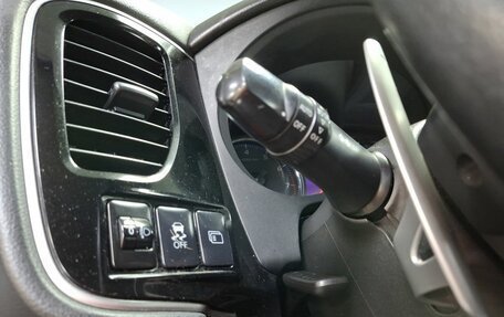 Mitsubishi Outlander III рестайлинг 3, 2013 год, 1 370 000 рублей, 21 фотография