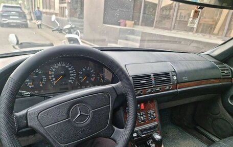 Mercedes-Benz S-Класс, 1994 год, 430 000 рублей, 6 фотография