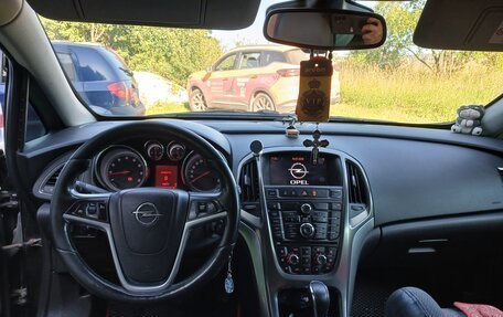 Opel Astra J, 2011 год, 800 000 рублей, 6 фотография