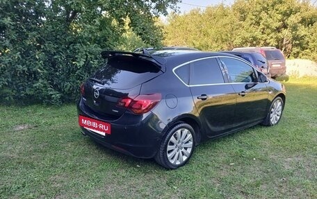 Opel Astra J, 2011 год, 800 000 рублей, 4 фотография
