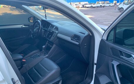 Volkswagen Tiguan II, 2017 год, 2 150 000 рублей, 7 фотография