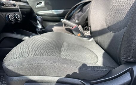 KIA Rio III рестайлинг, 2013 год, 1 100 000 рублей, 21 фотография