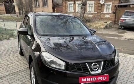 Nissan Qashqai, 2013 год, 900 000 рублей, 2 фотография
