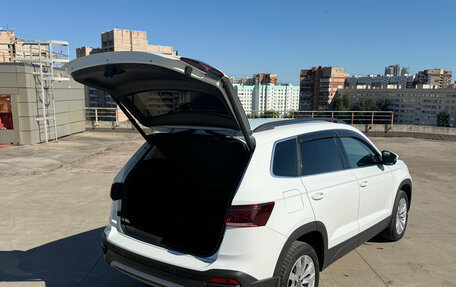 Volkswagen Taos, 2022 год, 2 495 000 рублей, 10 фотография