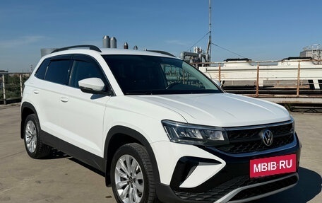 Volkswagen Taos, 2022 год, 2 495 000 рублей, 4 фотография