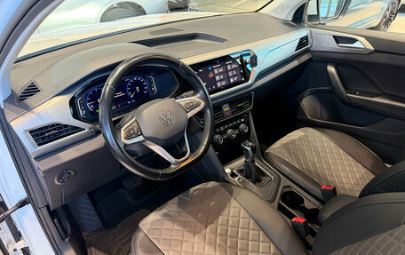 Volkswagen Taos, 2022 год, 2 495 000 рублей, 22 фотография