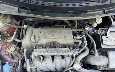 Hyundai Solaris II рестайлинг, 2011 год, 200 000 рублей, 8 фотография