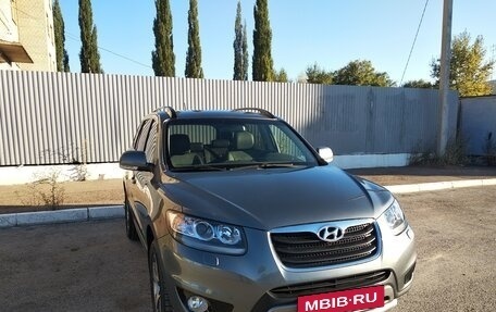 Hyundai Santa Fe III рестайлинг, 2012 год, 1 730 000 рублей, 3 фотография