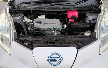Nissan Leaf I, 2011 год, 600 000 рублей, 2 фотография