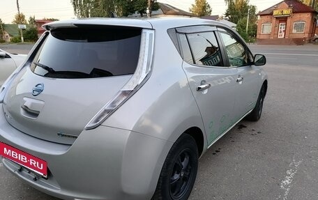 Nissan Leaf I, 2011 год, 600 000 рублей, 5 фотография