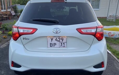 Toyota Vitz, 2017 год, 1 150 000 рублей, 2 фотография
