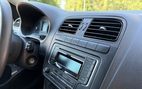 Volkswagen Polo VI (EU Market), 2014 год, 815 000 рублей, 17 фотография