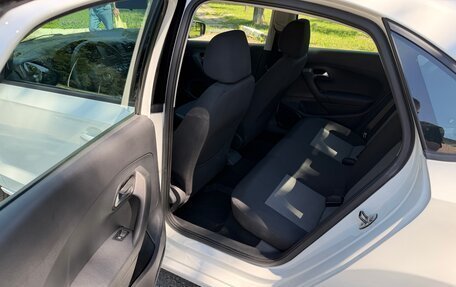 Volkswagen Polo VI (EU Market), 2014 год, 815 000 рублей, 12 фотография
