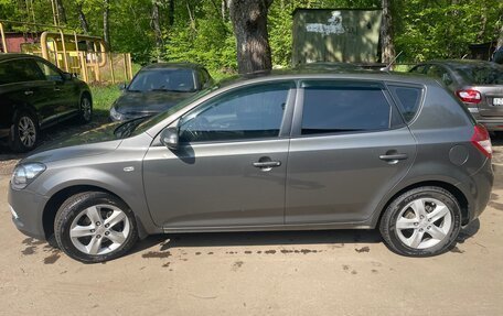 KIA cee'd I рестайлинг, 2011 год, 630 000 рублей, 2 фотография