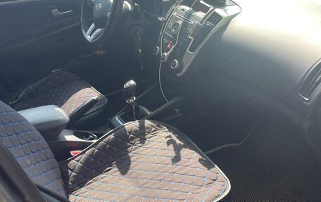 KIA cee'd I рестайлинг, 2011 год, 630 000 рублей, 6 фотография