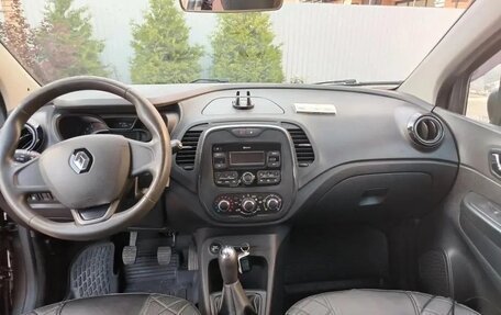 Renault Kaptur I рестайлинг, 2018 год, 1 500 000 рублей, 6 фотография