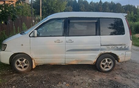 Toyota Lite Ace IV, 2000 год, 390 000 рублей, 3 фотография