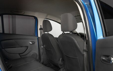 Renault Logan II, 2016 год, 558 400 рублей, 8 фотография