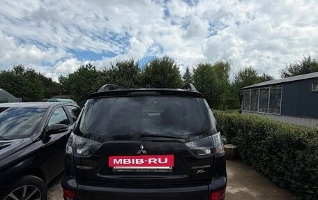 Mitsubishi Outlander III рестайлинг 3, 2010 год, 810 000 рублей, 5 фотография