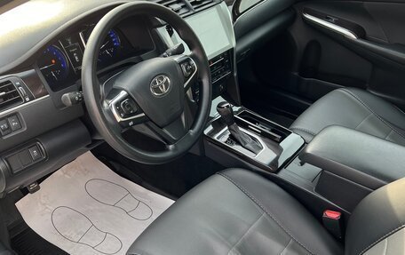 Toyota Camry, 2016 год, 1 690 000 рублей, 20 фотография
