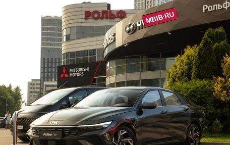 Hyundai Elantra, 2024 год, 2 198 000 рублей, 1 фотография