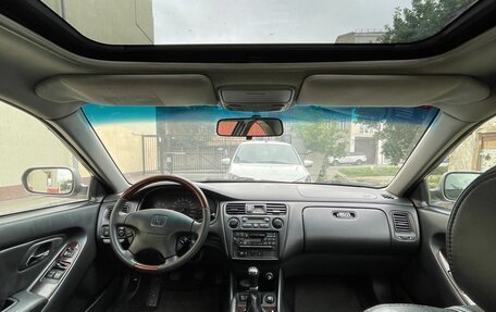 Honda Accord VII рестайлинг, 2000 год, 690 000 рублей, 10 фотография
