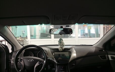 Hyundai Elantra V, 2012 год, 670 000 рублей, 7 фотография