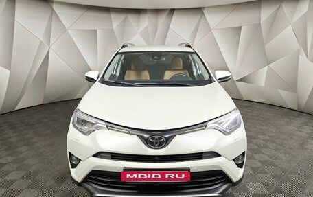 Toyota RAV4, 2017 год, 1 995 000 рублей, 7 фотография