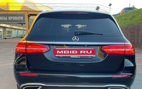 Mercedes-Benz E-Класс, 2017 год, 1 929 000 рублей, 8 фотография