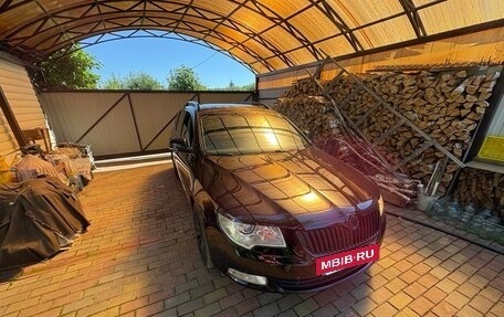 Skoda Superb III рестайлинг, 2011 год, 1 075 000 рублей, 7 фотография
