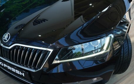 Skoda Superb III рестайлинг, 2017 год, 1 696 000 рублей, 6 фотография