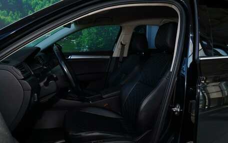 Skoda Superb III рестайлинг, 2017 год, 1 696 000 рублей, 13 фотография
