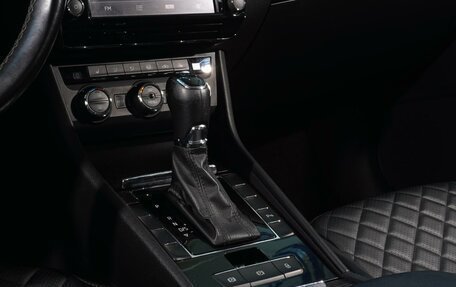 Skoda Superb III рестайлинг, 2017 год, 1 696 000 рублей, 22 фотография