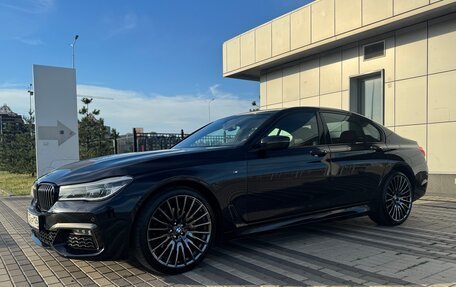 BMW 7 серия, 2018 год, 3 890 000 рублей, 2 фотография