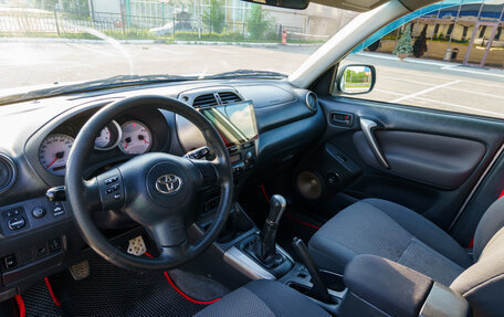 Toyota RAV4, 2004 год, 750 000 рублей, 14 фотография
