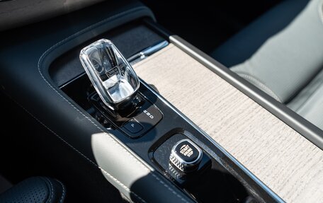 Volvo XC90 II рестайлинг, 2021 год, 4 250 000 рублей, 23 фотография