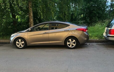 Hyundai Elantra V, 2012 год, 855 000 рублей, 3 фотография